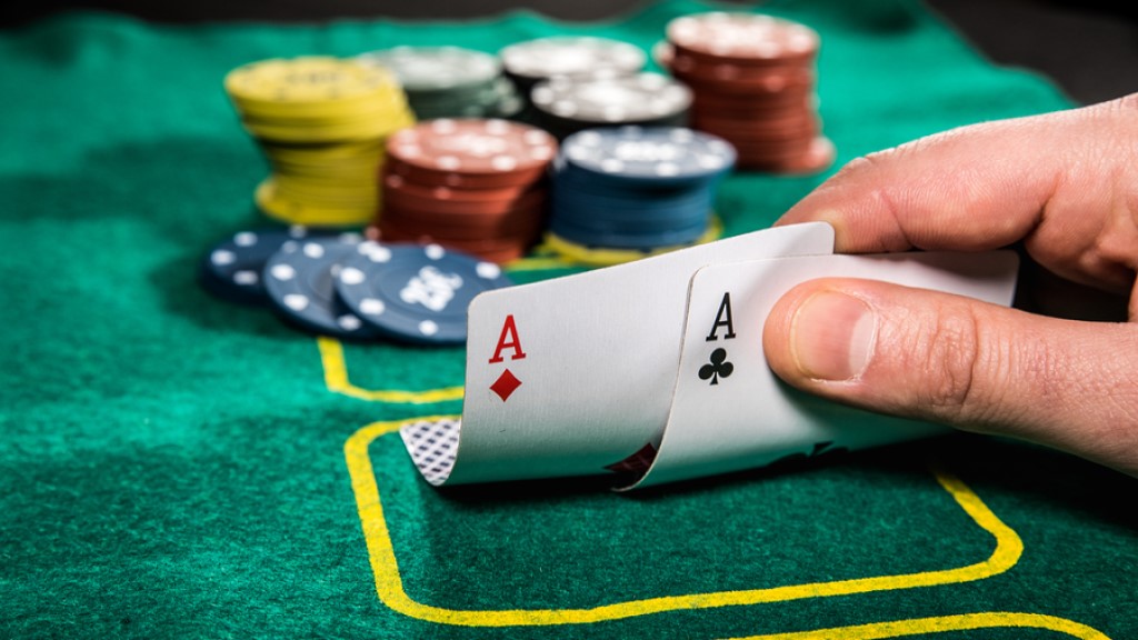 Strategi Bermain Poker dengan Kartu Marginal - Idn Poker